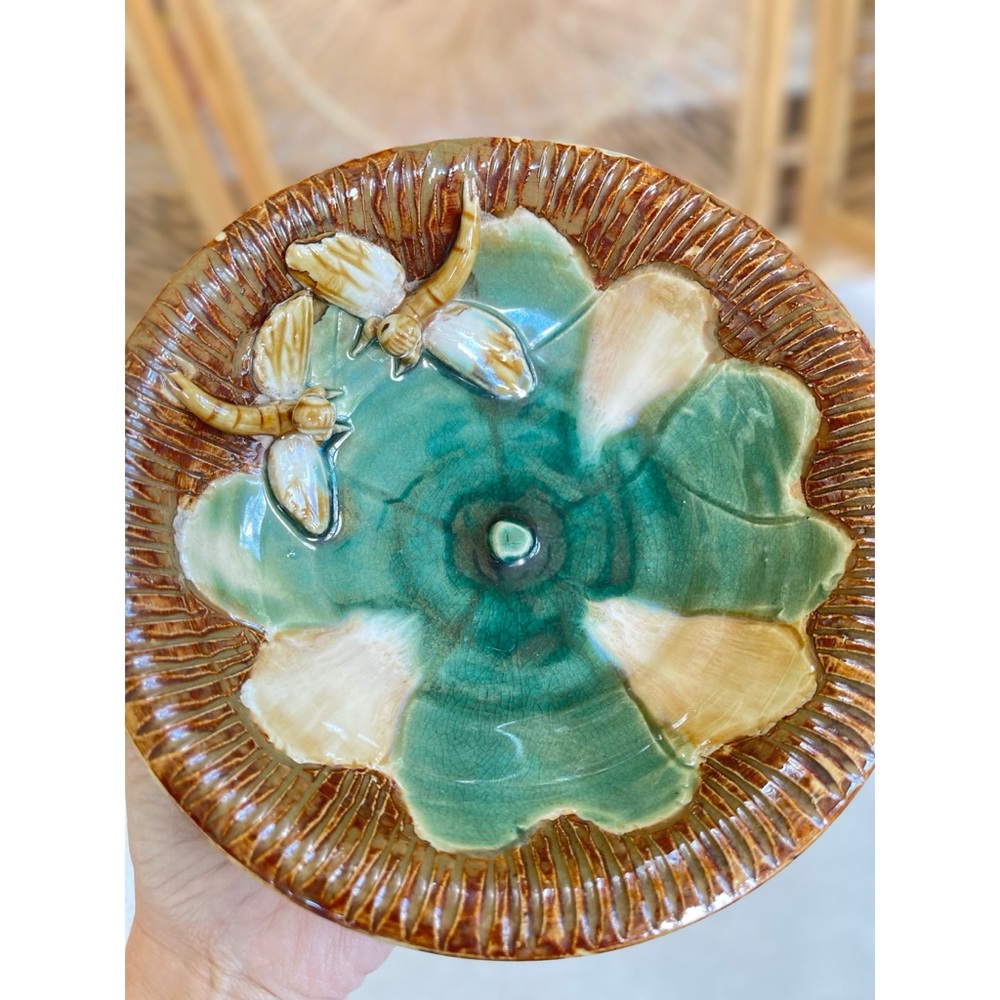 Vintage Majolica Pottery Dragonfly & Lily Pad Bowl